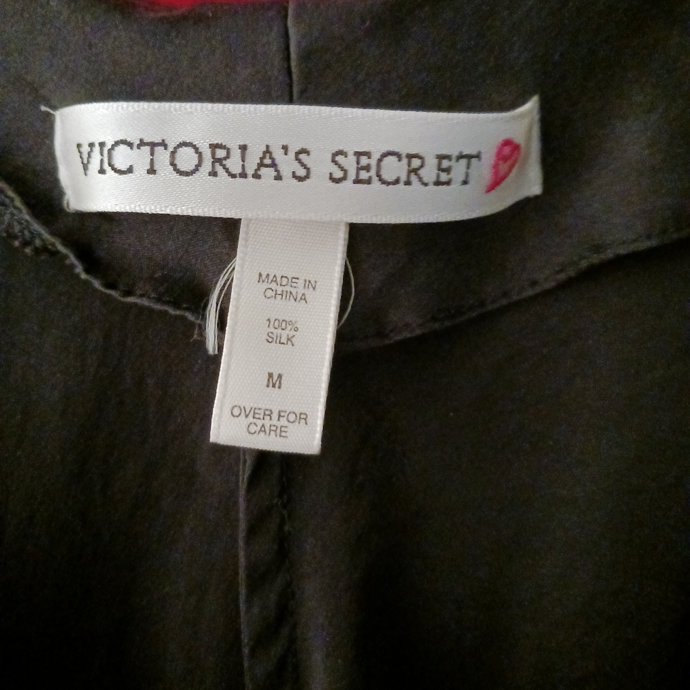 100% Silk Vintage Victoria’s Secret night gown - Black Size Medium - Picture 5 of 6